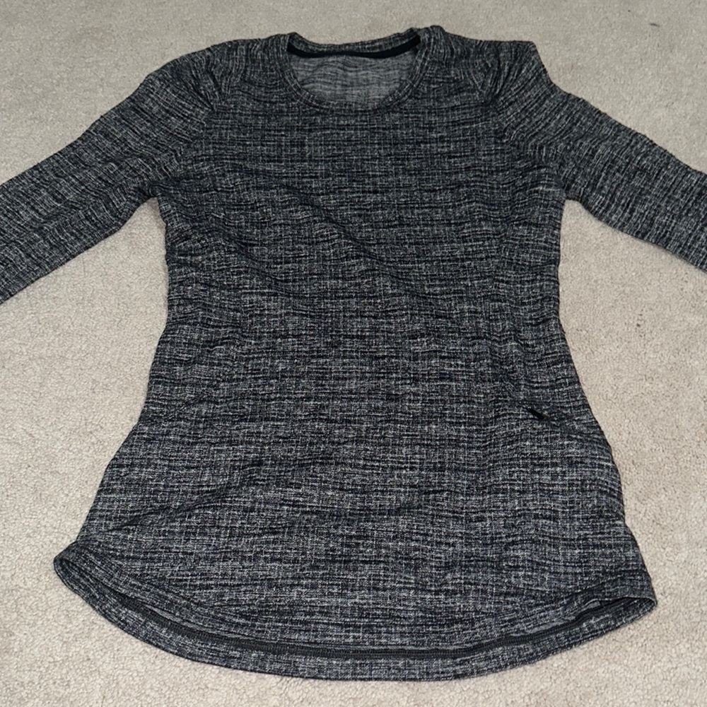 Grey Lulu Lemon top With Pocket